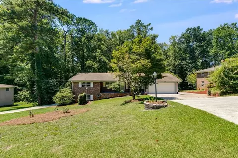 6268 David Ln, Mableton, GA 30126