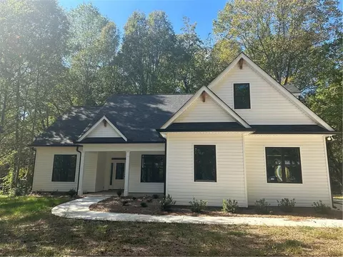 500 Pineland Rd SW, Mableton, GA 30126