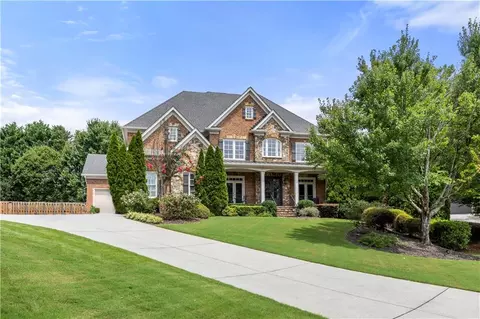 1482 Valley View Mnr, Dunwoody, GA 30338