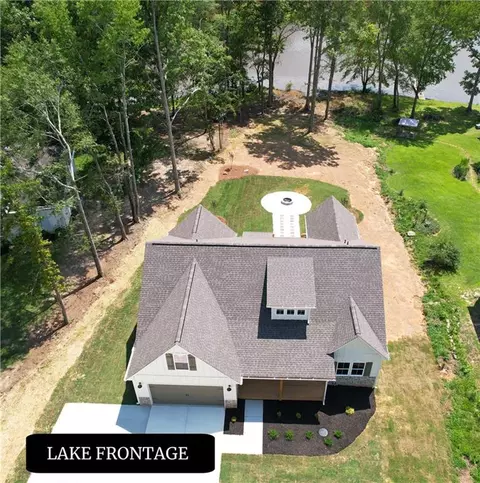 375 Lakeridge Dr, Temple, GA 30179