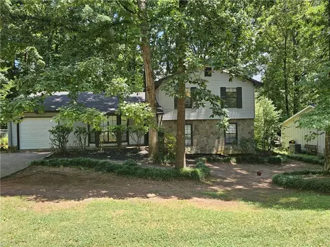 1902 Sailcloth St, Lithonia, GA 30058