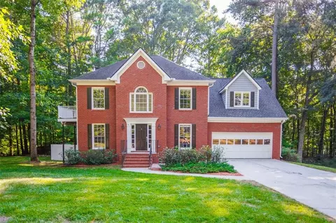1182 Timber Glen Ct SW, Lilburn, GA 30047