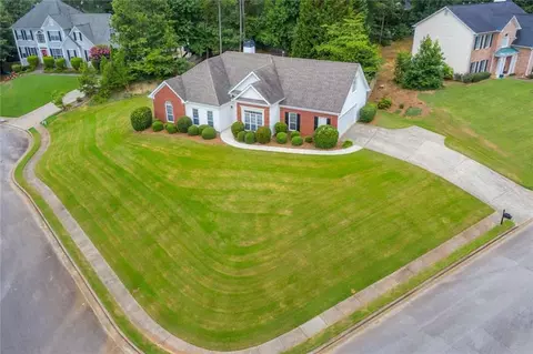 229 Lake Ruby Dr, Suwanee, GA 30024
