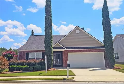 701 Village Ln, Loganville, GA 30052