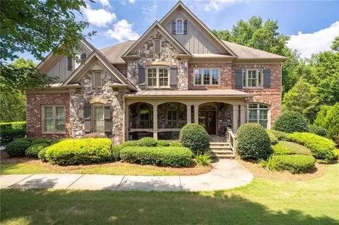 990 Chivencester Ct, Suwanee, GA 30024
