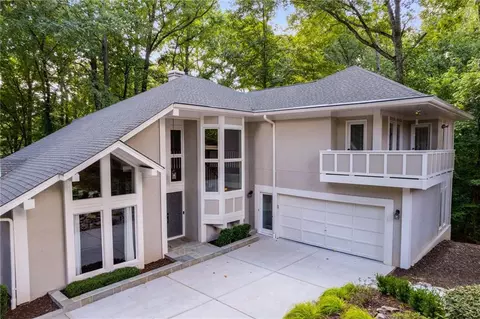 8180 Overview Ct, Roswell, GA 30076