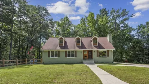 2400 Prince Howard Trl, Marietta, GA 30062