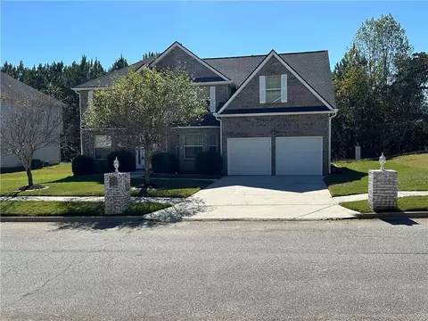 6707 Pine Valley Trce, Stone Mountain, GA 30087