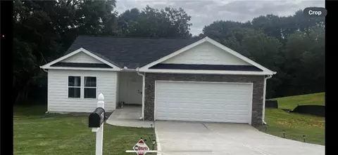 292 Cobb Dr, Royston, GA 30662