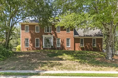 4590 Blakedale Cir, Roswell, GA 30075