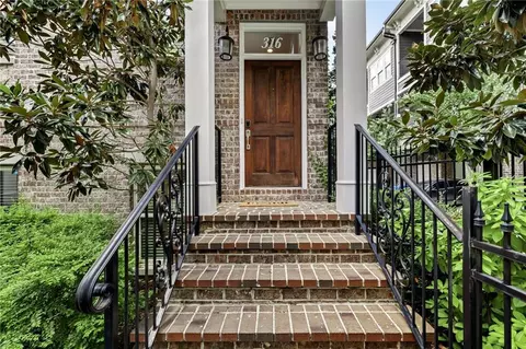316 Brownstones Cir NE, Atlanta, GA 30312