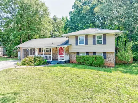 3501 Creatwood Trl SE, Smyrna, GA 30080