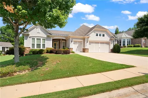 6681 Amherst Dr, Hoschton, GA 30548