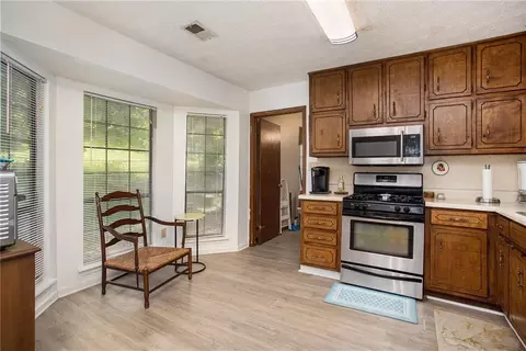 233 Farmbrook Pkwy, Stockbridge, GA 30281 photo 6