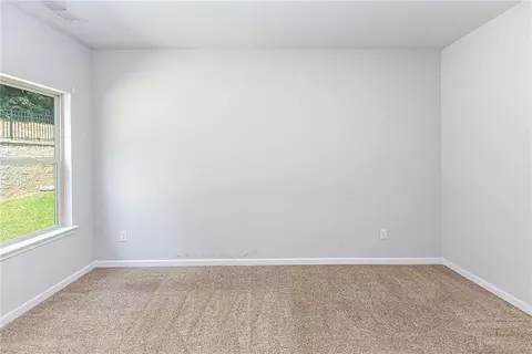598 Toronto Cir, Hampton, GA 30228 photo 14