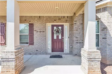 598 Toronto Cir, Hampton, GA 30228 photo 4