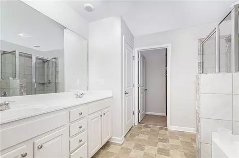 598 Toronto Cir, Hampton, GA 30228 photo 13
