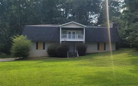4169 Panola Lake Cir, Lithonia, GA 30038