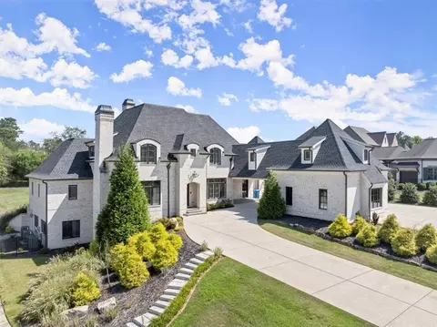 10160 Cedar Ridge Dr, Alpharetta, GA 30004
