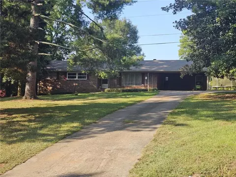 1776 Davis Rd SW, Cave Spring, GA 30124 photo 2