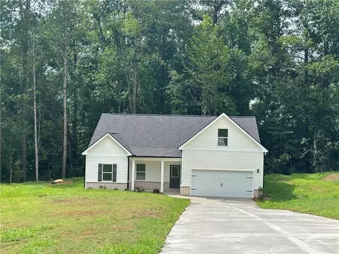 881 Bryson Lake Cir, Douglasville, GA 30134