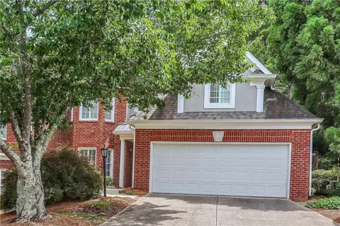 426 Brookview Cir, Atlanta, GA 30339