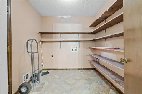 1663 Rogers Cir, Gainesville, GA 30507 photo 14