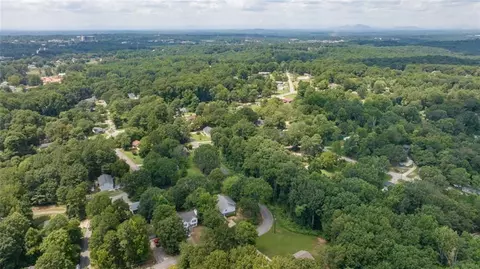 1663 Rogers Cir, Gainesville, GA 30507 photo 39