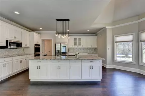 8045 Royal Troon Dr, Duluth, GA 30097 photo 15