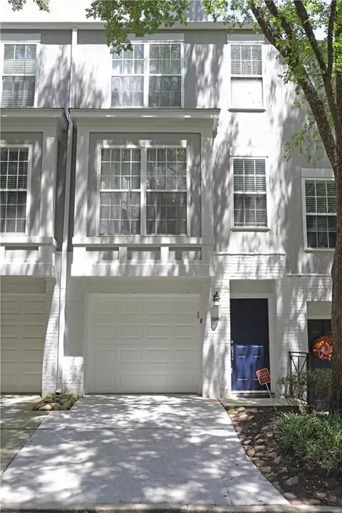 1150 Village Ct SE, Atlanta, GA 30316