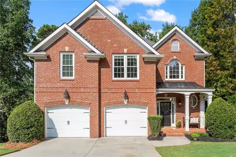 225 Glen Royal Ct, Roswell, GA 30076