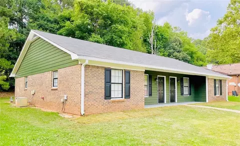 451 Bedford Bay Ln, Lawrenceville, GA 30046