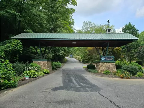 0000 Mountain Tops Cir, Blue Ridge, GA 30513