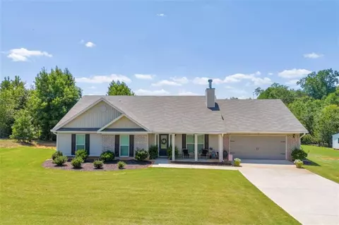 2504 Willow Run, Monroe, GA 30655