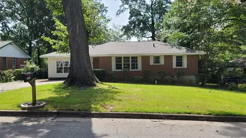 2673 Lois Ln SE, Atlanta, GA 30315