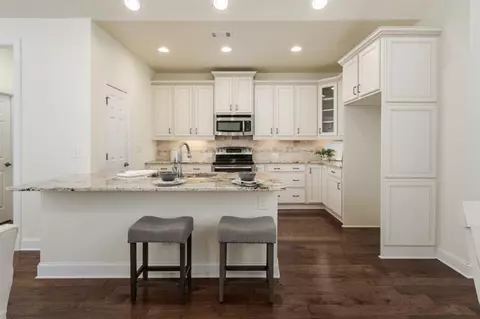 6138 Brookhaven Cir, Johns Creek, GA 30097 photo 8