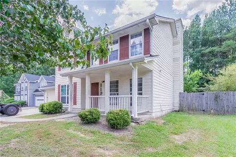 125 Loverwood Ct, Atlanta, GA 30349