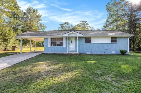 4767 Duncan Dr, Powder Springs, GA 30127