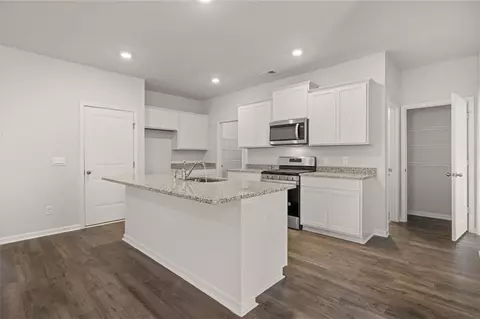 11894 Aukerman Way, Hampton, GA 30228 photo 8