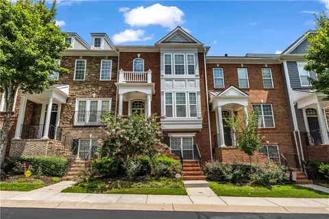 2183 Weldonberry Dr, Atlanta, GA 30319