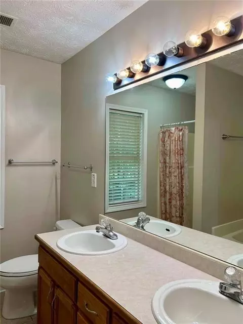 220 Radcliffe Trce, Covington, GA 30016 photo 33