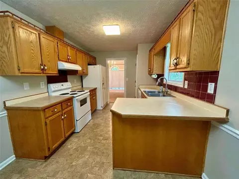 220 Radcliffe Trce, Covington, GA 30016 photo 19