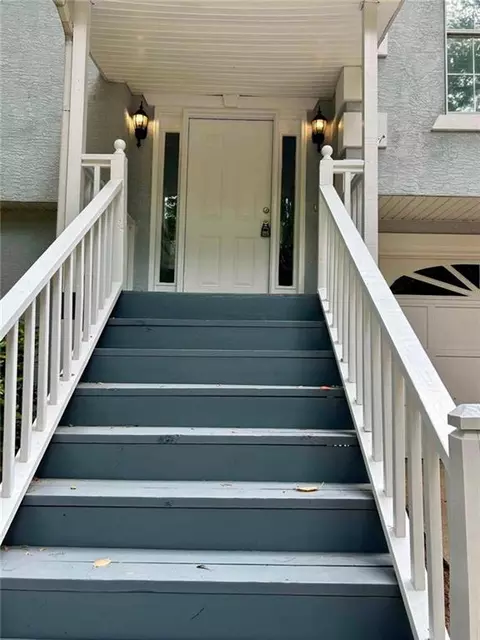220 Radcliffe Trce, Covington, GA 30016 photo 4