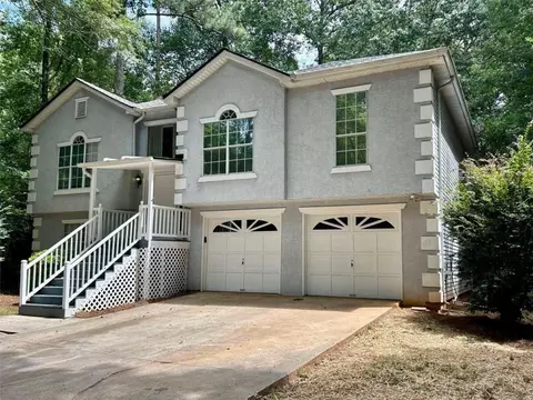 220 Radcliffe Trce, Covington, GA 30016 photo 2
