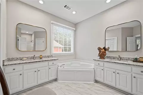 8356 Fairway Dr, Covington, GA 30014 photo 21