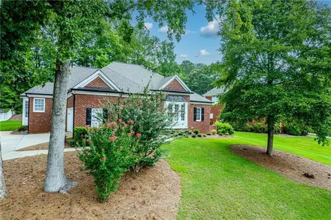 8356 Fairway Dr, Covington, GA 30014 photo 5