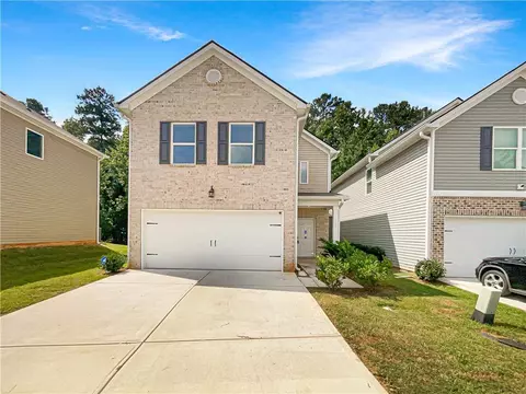 1054 Valley Rock Dr, Lithonia, GA 30058