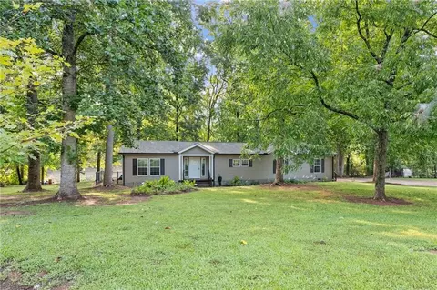 280 Quail Ridge Dr, Nicholson, GA 30565