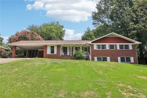 6502 York Rd, Morrow, GA 30260