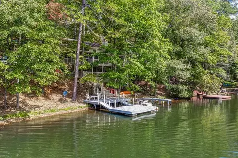 217 Pinebrook Dr, Waleska, GA 30183